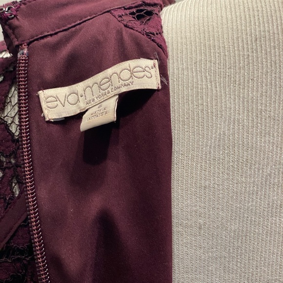 Eva Mendez lace burgundy dress size 6 - Picture 4 of 4